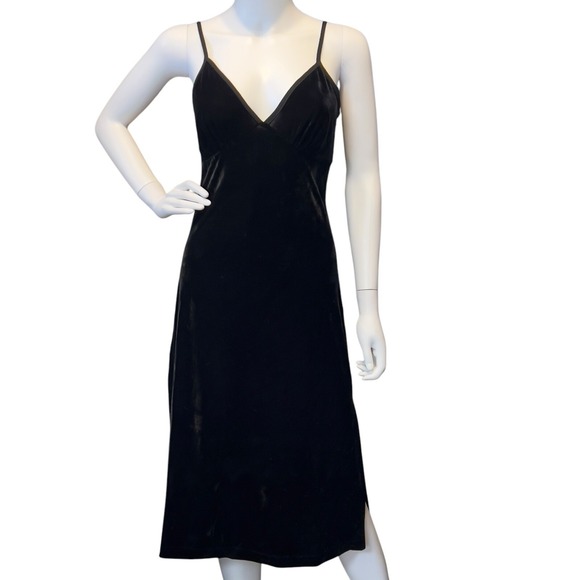 Band Of The Free Girl Crush Black Velvet Midi Dress Small Ribbon Tie Slit Glam - Picture 3 of 10